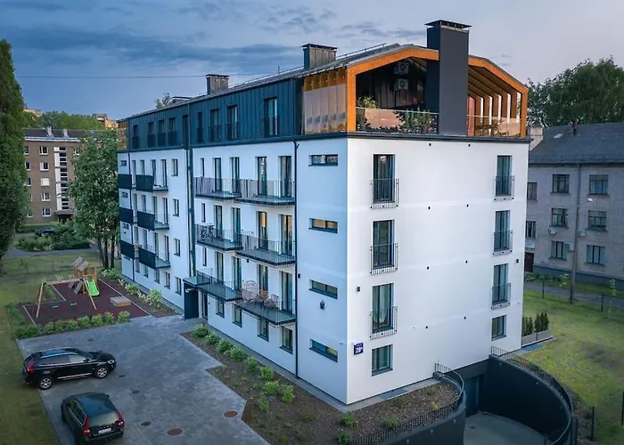Luxurious Penthouse With Parking