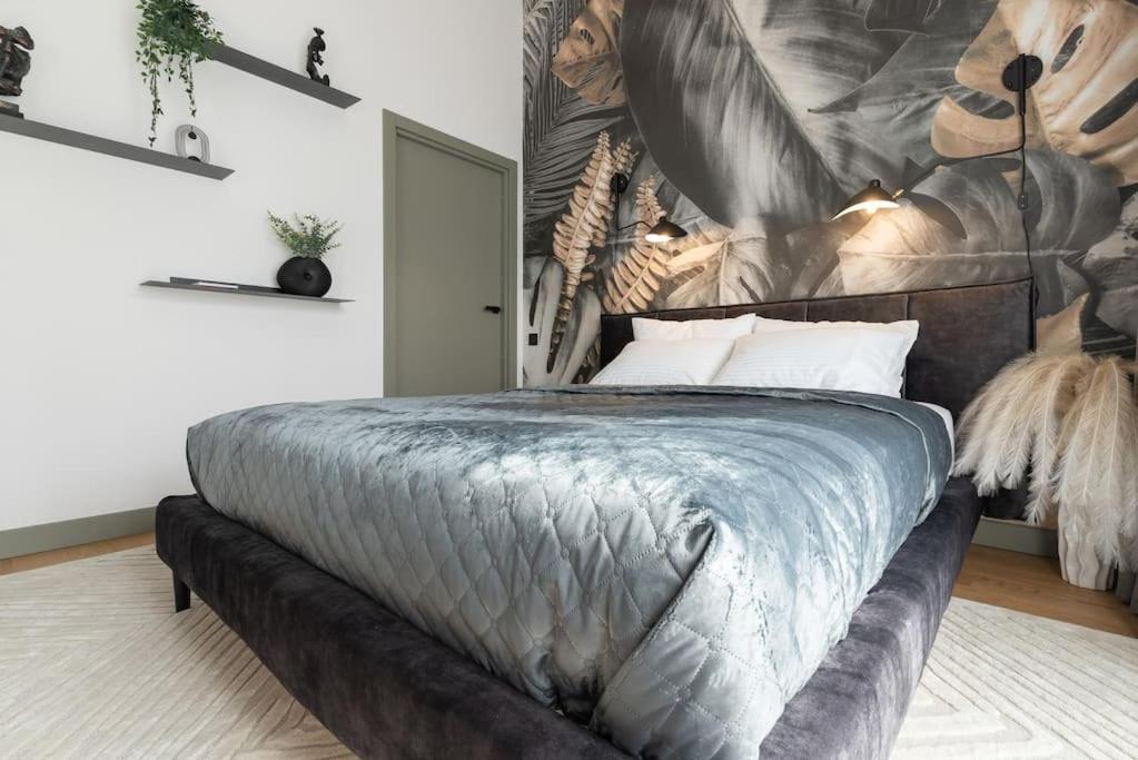 Luxurious Penthouse With Parking 公寓 里加