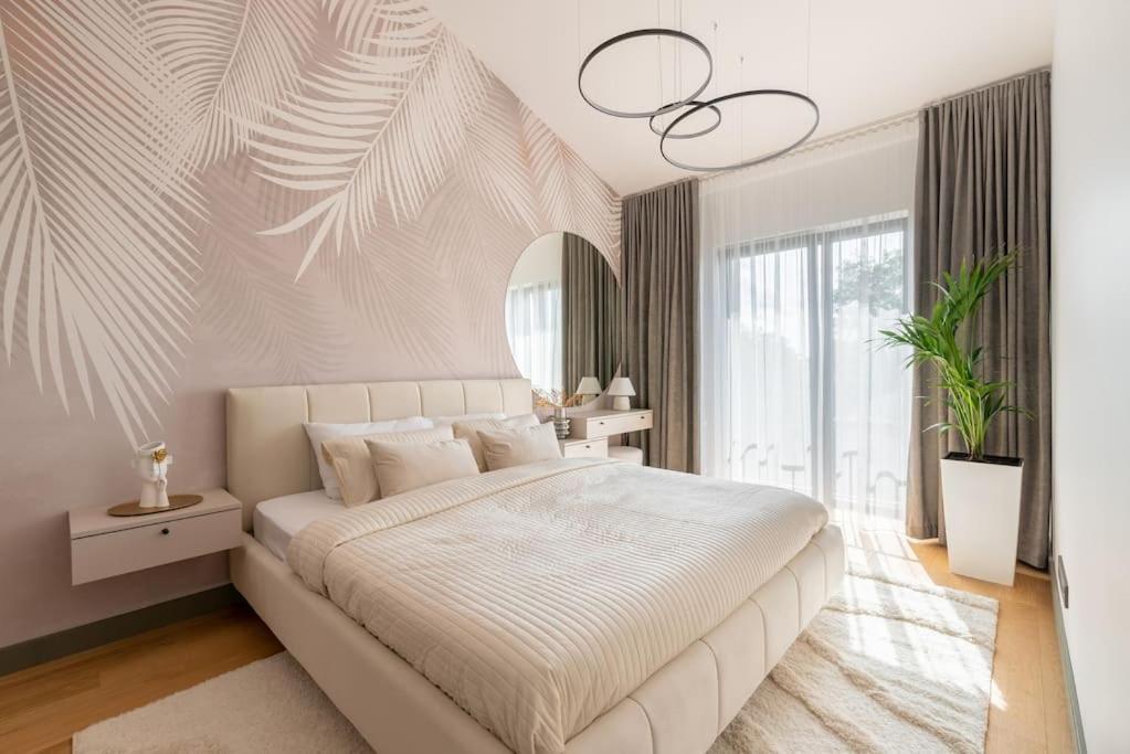 Luxurious Penthouse With Parking 公寓 里加