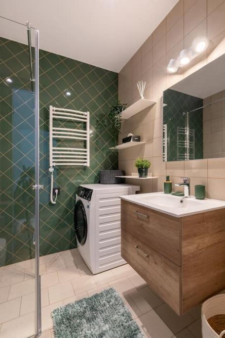 Luxurious Penthouse With Parking 里加